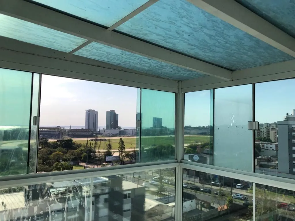 Imagem Cobertura Duplex de Alto Padrão Bairro Cristal - Porto Alegre