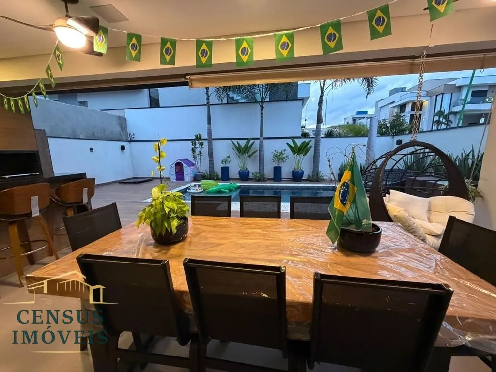 Imagem Casa para locação no Condomínio Mont'alcino, 3 suítes, piscina, bairro Jardim América em Valinhos.