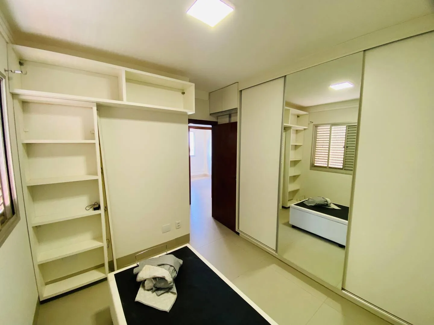 Imagem Apartamento Edifício Miami Gardens 3 Quartos 3 Banheiros