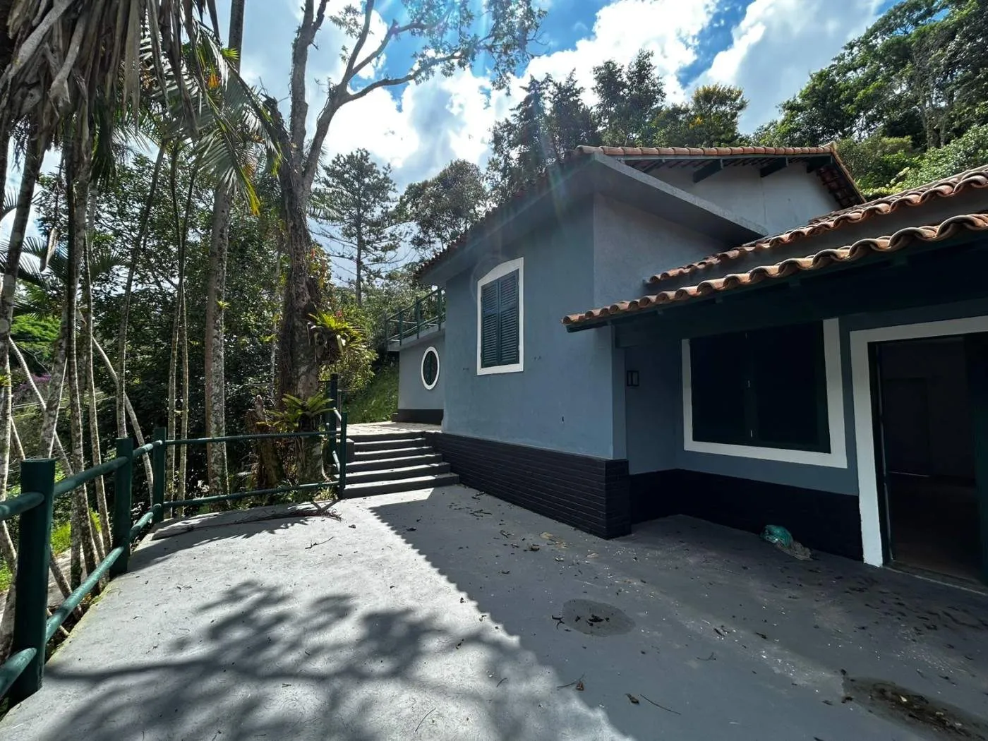 Imagem Casa para Venda em Petrópolis / RJ no bairro Fazenda Inglesa