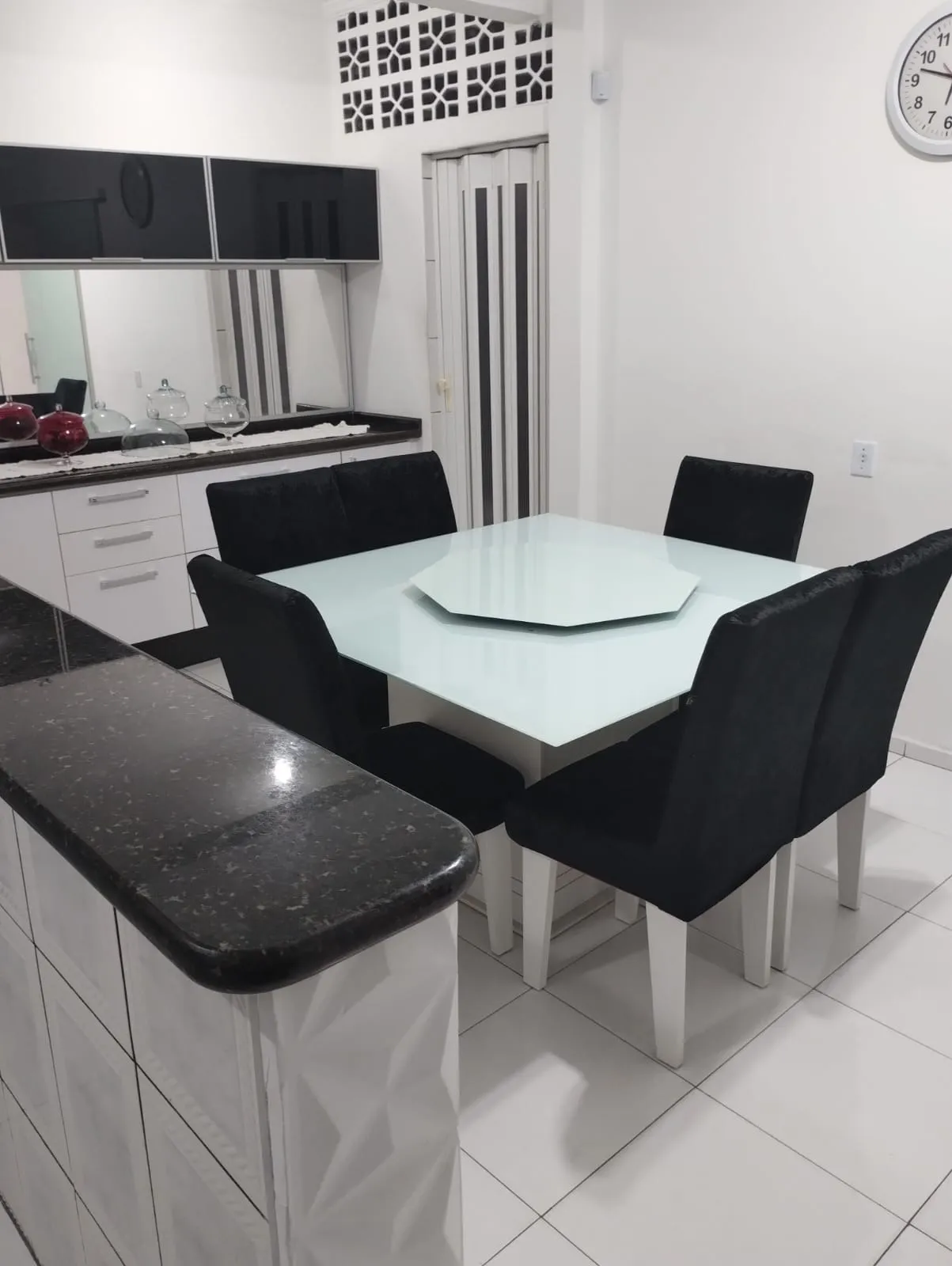 Imagem Sobrado de 393m², Localizado no Bairro Vila Cassia Maria Sorocaba - SP!
