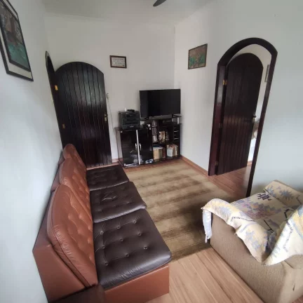 Imagem Casa Averbada à venda em Joinville, bairro Saguaçú