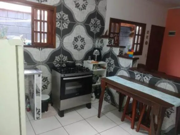 Imagem Casa com 2 Quartos à Venda, 70 m² em Jd. Umuarama - Itanhaém