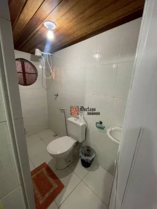 Imagem Chácara com 3 dormitórios à venda, 977 m² por R$ 650.000 - Vitória Régia - Atibaia/SP