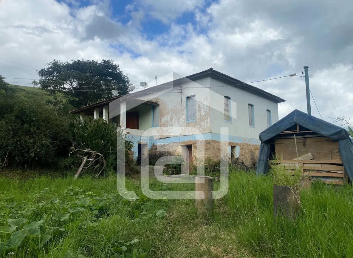Imagem Sítio 5 m² à venda em Santana de Caldas, Caldas