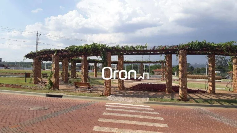 Imagem Sobrado à venda, 250 m² por R$ 2.500.000,00 - Vila Atalaia - Goiânia/GO