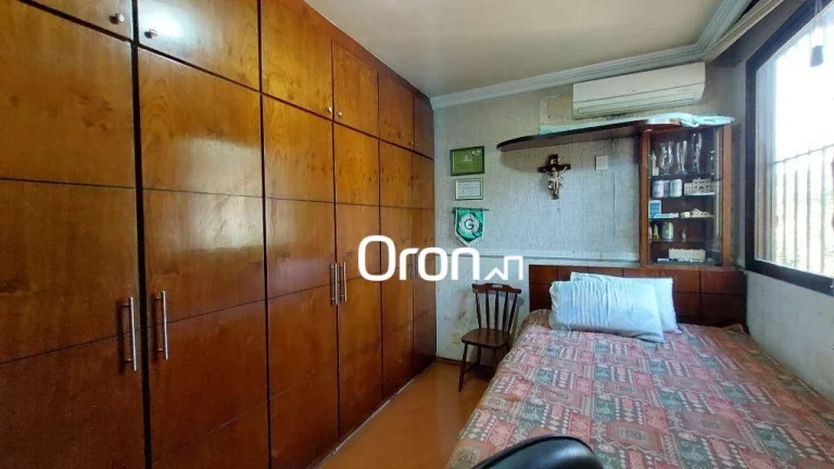 Imagem Sobrado à venda, 330 m² por R$ 1.790.000,00 - Setor Jaó - Goiânia/GO