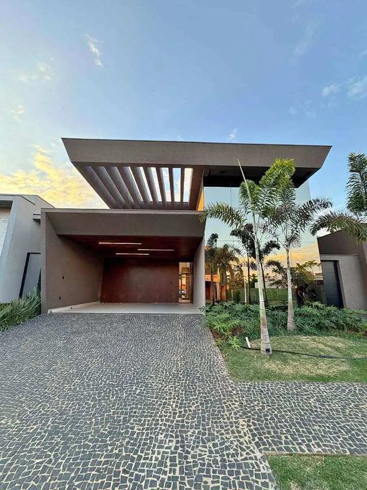 Foto do imóvel Casa à venda em Franca, Parque Franville, com 3 quartos, 212m2 em Rua Fábio Miguel Gazzoti
