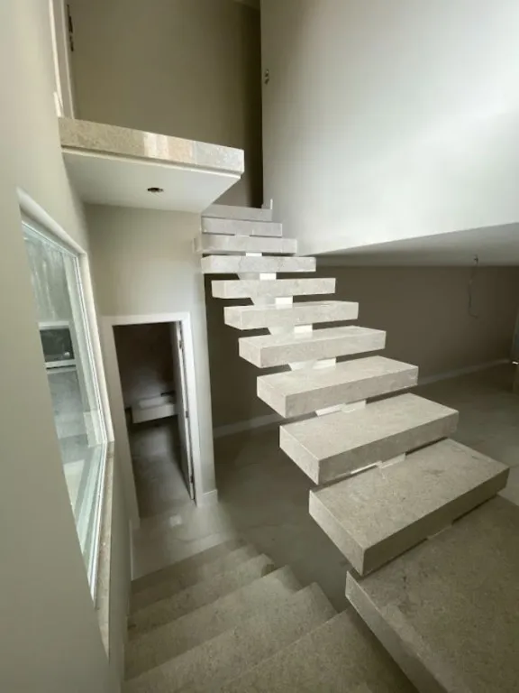 Imagem CASA COM 151,80 m² - TUPI - PRAIA GRANDE SP