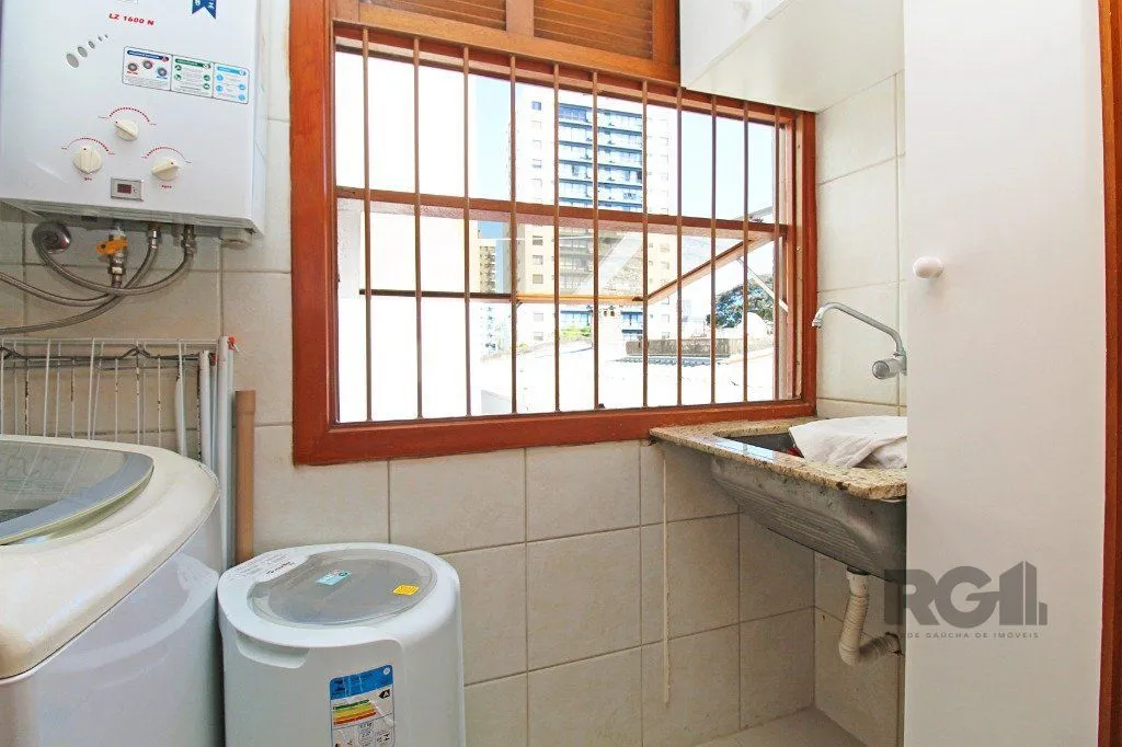 Imagem Apartamento para Venda - 82m², 2 dormitórios, sendo 2 suites, 1 vaga - Jardim Botânico