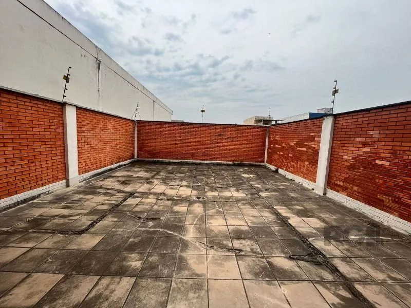 Imagem Prédio Comercial em São Geraldo