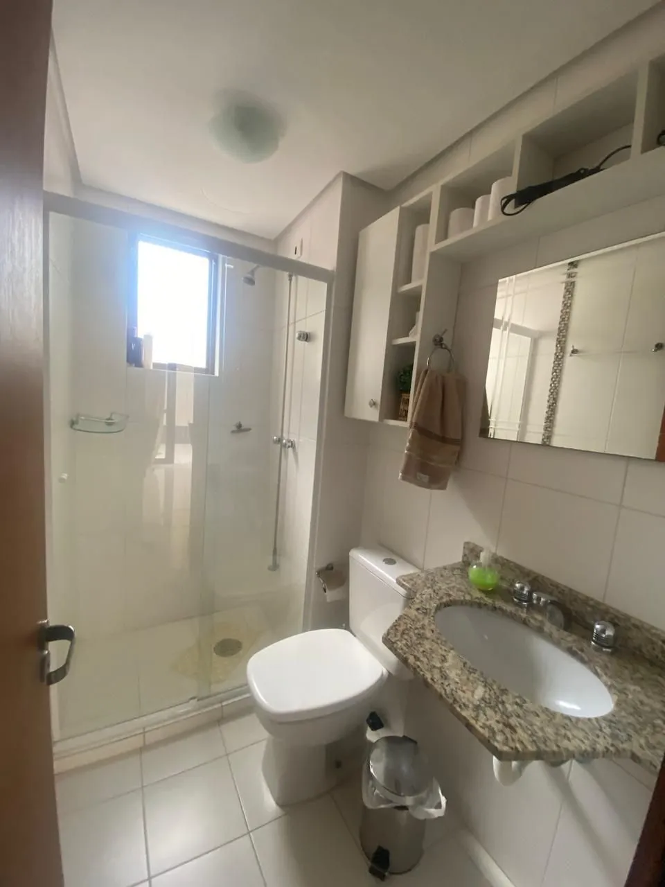 Imagem Apartamento Guardem com 2 dormitórios no bairro Jardim Botânico.