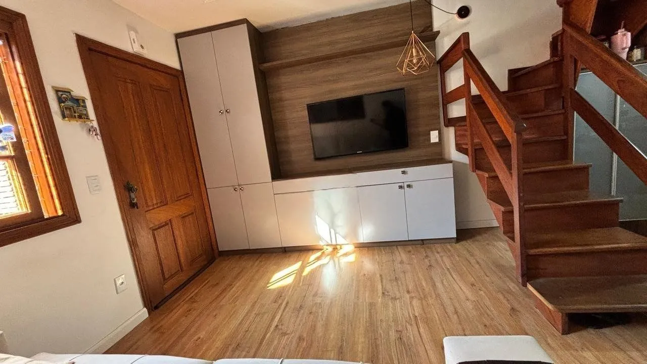 Imagem Casa em Condomínio com 3 quartos, 1 vaga e 100.08m² para vender só R$ 420.000