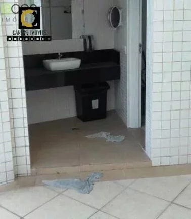 Imagem Casa com 7 quartos, 380 m², à venda por R$ 2.000.000
