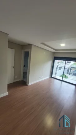 Imagem Sobrado a venda 03 quartos c/suíte, 04 vagas no Xaxim em Curitiba PR