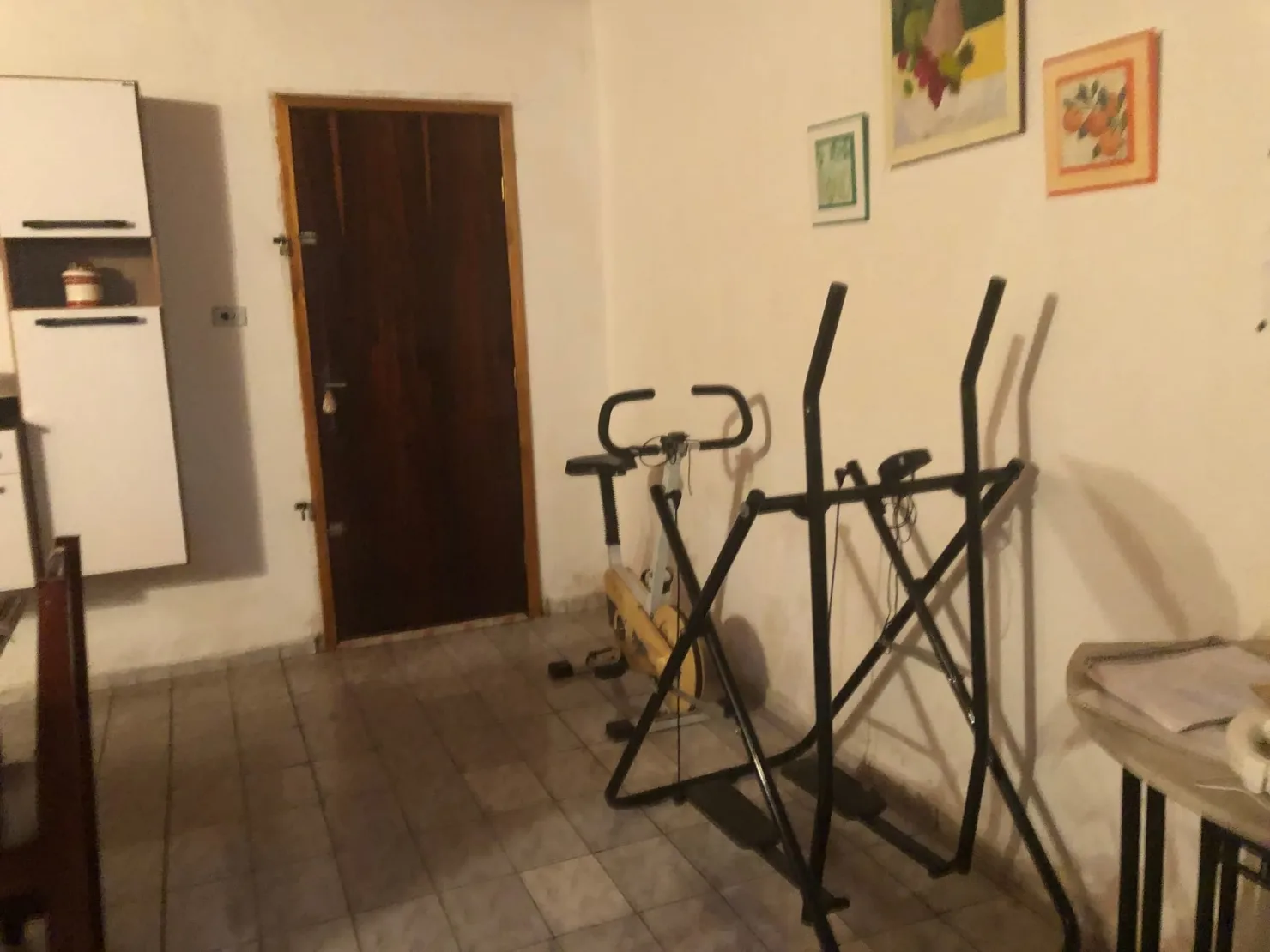 Imagem Casa à venda 2 Quartos, 4 Vagas, 250M², Jardim Eloyna, Pindamonhangaba - SP