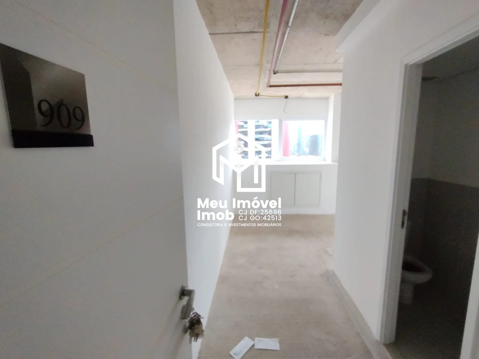 Imagem Esplanada Business Salas comerciais 122m² Setor Comercial