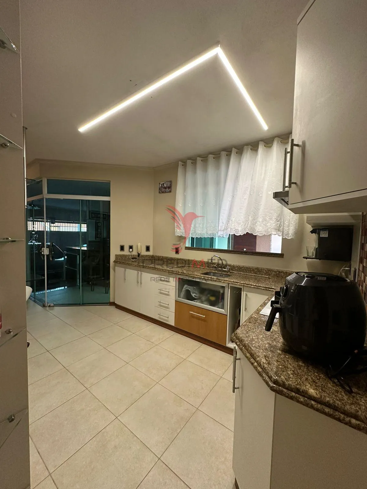 Imagem Casa semi mobiliada e com piscina no Bairro Amizade em Jaragua do Sul - SC