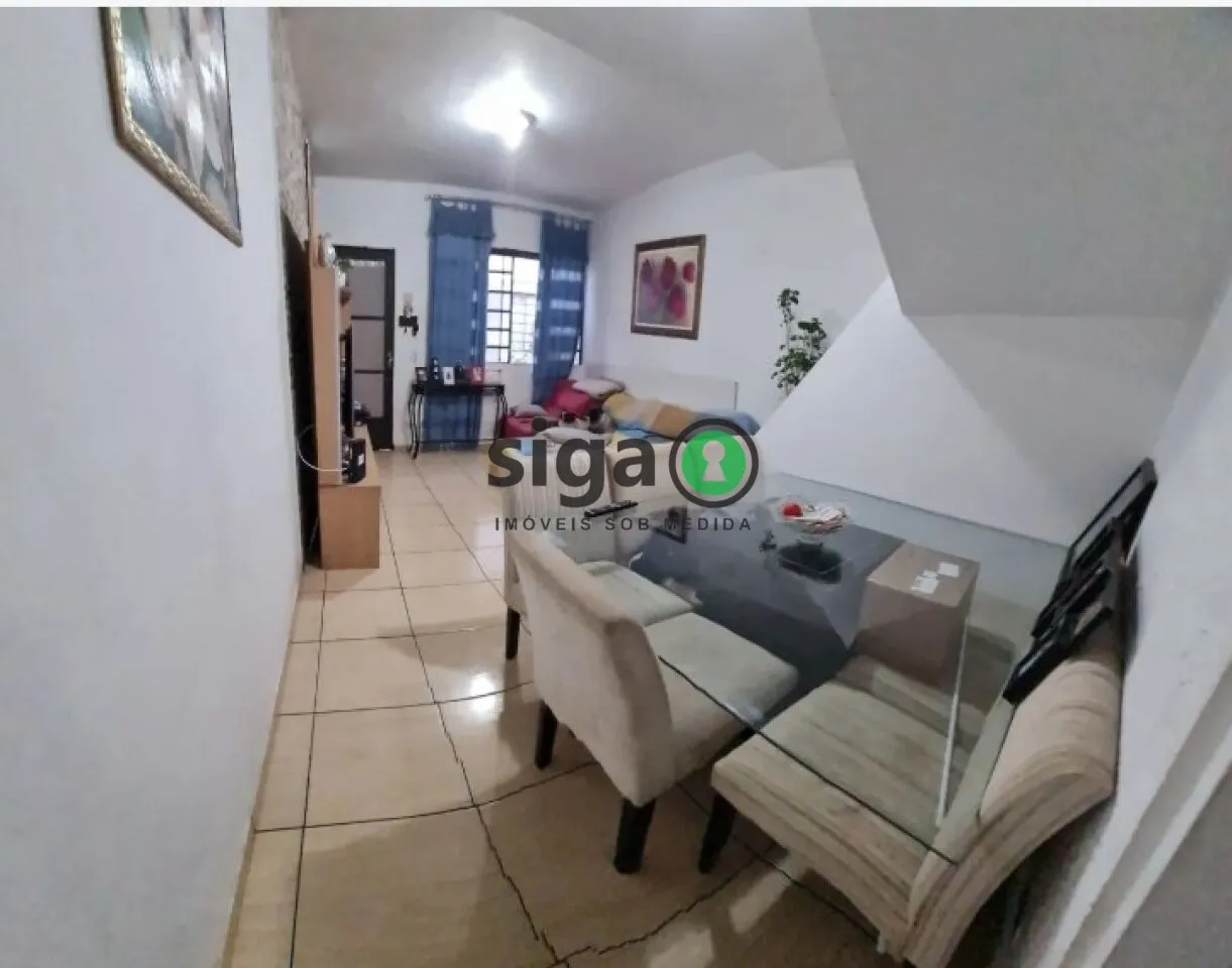 Imagem Casa em Condomínio com 2 Dormitórios e Suíte na Vila Campestre