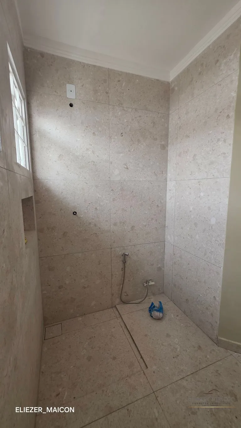 Imagem Casa à Venda com 3 quartos no bairro Jardim das Azaléias, Poços de Caldas - MG