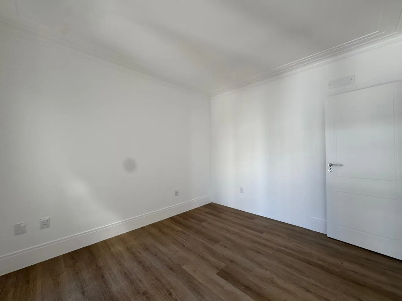 Imagem Apartamento com vista para o mar à venda com 210m2 por R$ 4.200.000,00