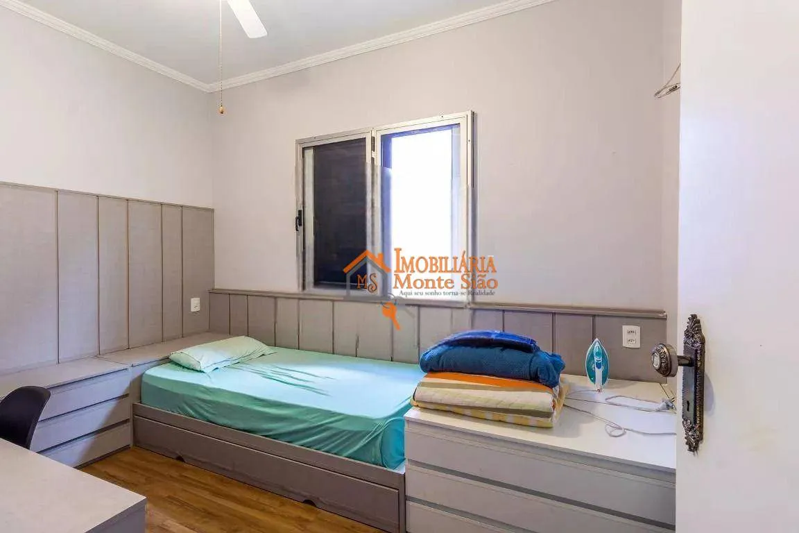 Imagem Casa com 2 dormitórios à venda, 120 m² por R$ 650.000,00 - Parque Renato Maia - Guarulhos/SP