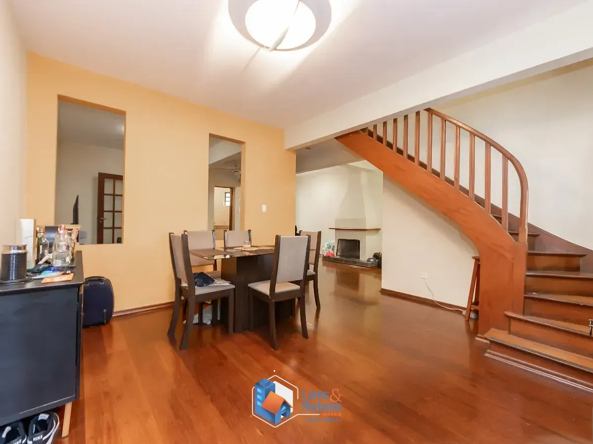 Imagem Casa de vila para venda em Vila Nova Conceição com 5 quartos, sendo 2 suítes, 199m²