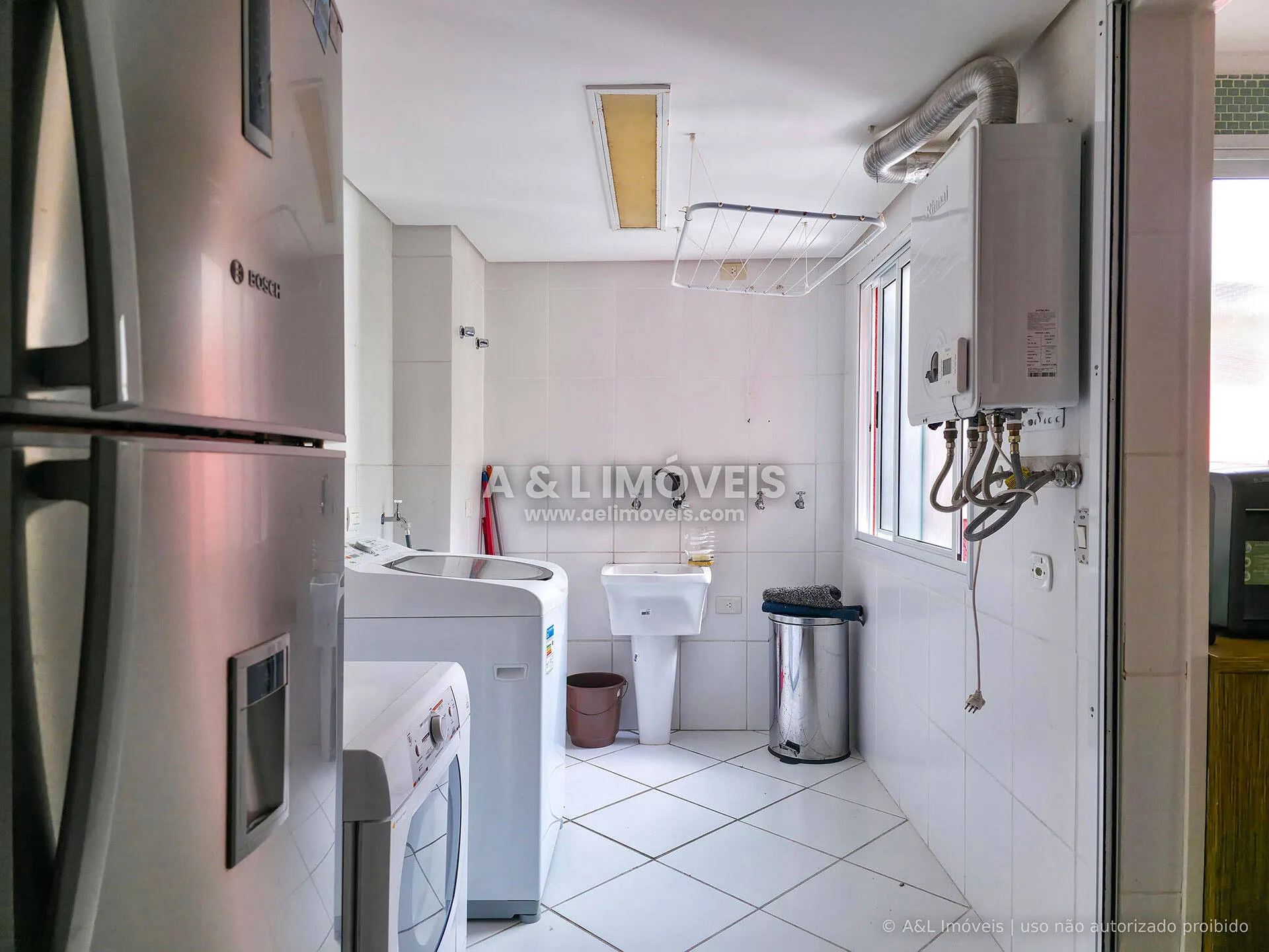 Imagem Duplex Vila Capivari, Campos do Jordão - 229 m², 4 Dorms., 3 Vagas