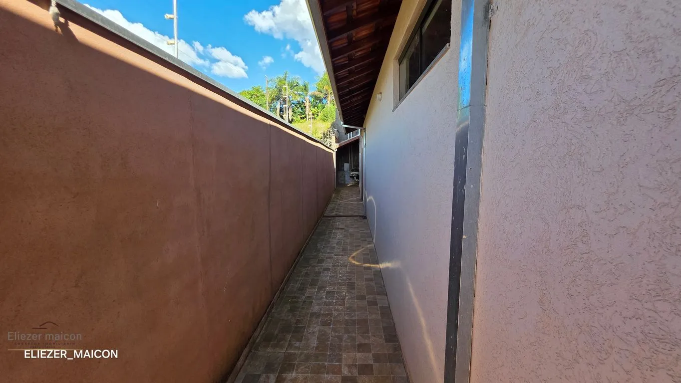 Imagem Casa Venda com piscina e salão de festas na Morada dos Pássaros, Poços de Caldas