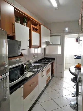 Imagem Apartamento com 2 Quartos à Venda, 80 m²em Michel - Criciúma