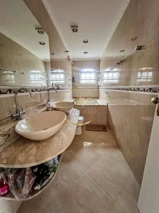 Imagem Casa Sobrado 4 dormitórios ( 4 suítes), 3 vagas, Jd Das Indústrias Sjc.