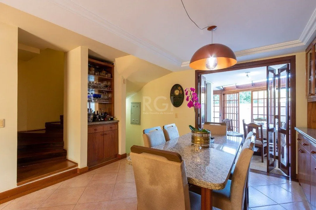 Imagem Casa Condominio para Venda - 317.93m², 4 dormitórios, sendo 3 suites, 2 vagas - Vila Conceição