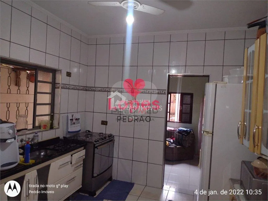 Imagem Casa de 3 quartos, 125m² no bairro Parque Residencial Elizabeth, em Lençóis Paulista