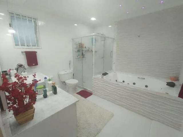 Imagem Casa à venda no bairro Jacarepaguá em Rio de Janeiro/RJ