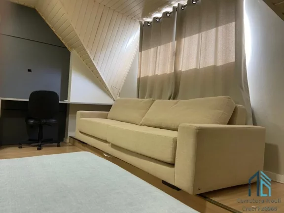 Imagem Sobrado triplex Alto Padrão, 04 quartos c/suíte, 04 vagas, Ático, no Vista Alegre Curitiba -PR