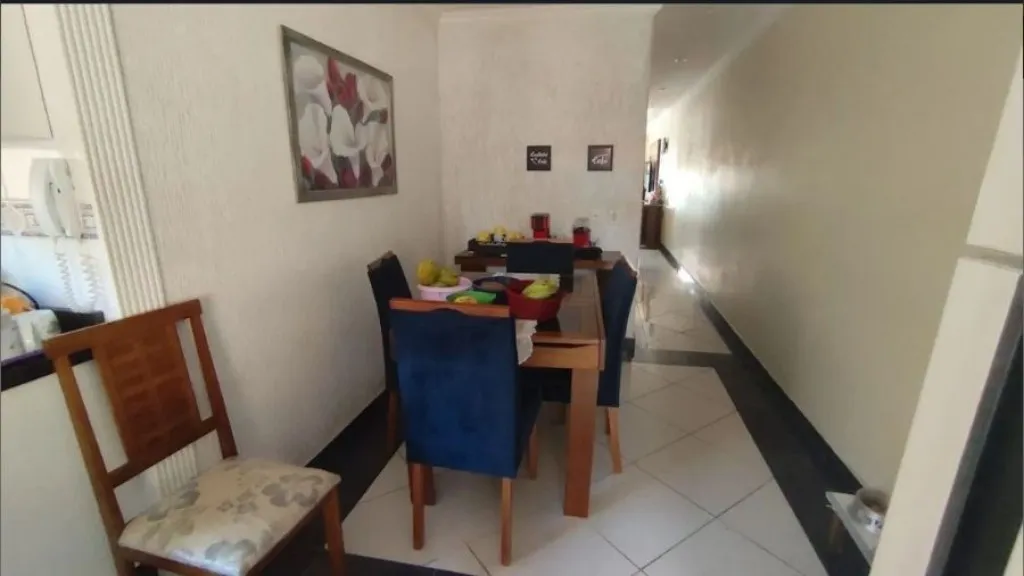 Imagem CASA COM 220,00 m² - GUILHERMINA - PRAIA GRANDE SP