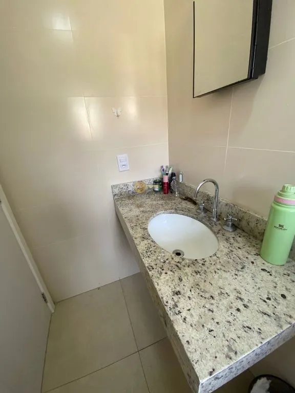 Imagem Casa em Condomínio para Venda em Petrópolis / RJ no bairro Itaipava