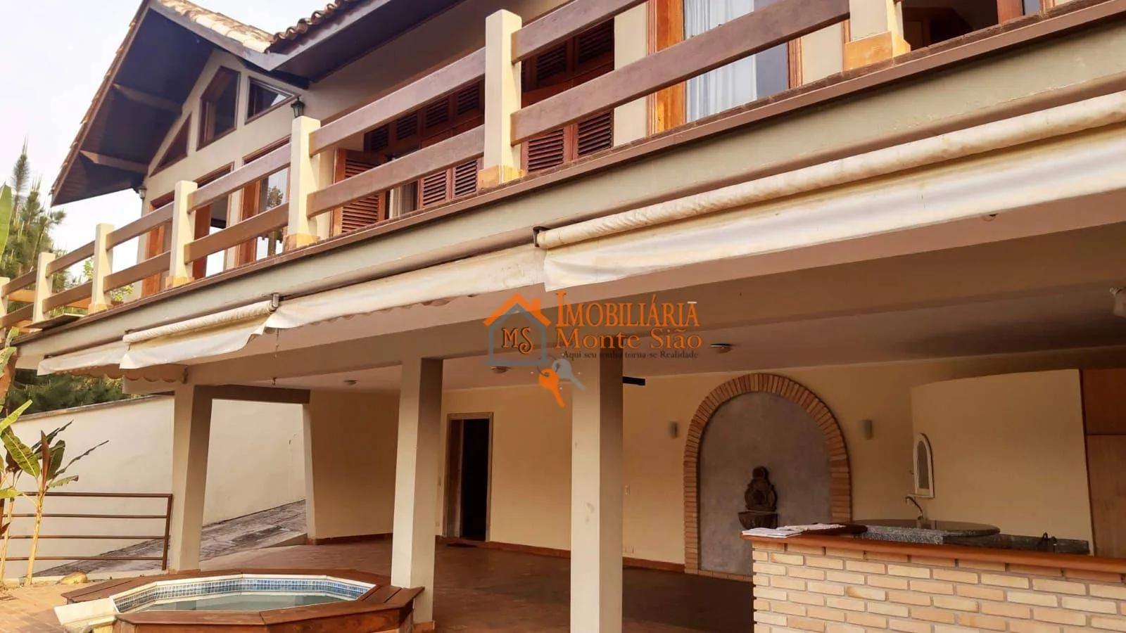 Imagem Sobrado com 4 dormitórios à venda, 500 m² por R$ 2.500.000,00 - Arujazinho II - Arujá/SP