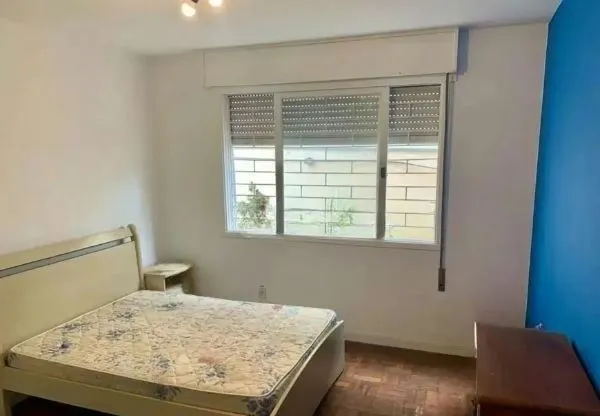 Imagem Apartamento no Petrópolis de 2 dormitórios e 2 vagas DESOCUPADO