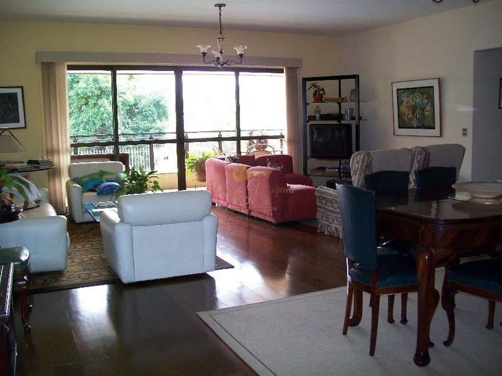 Foto do imóvel Apartamento para Venda em Teresópolis / RJ em Rua Carmela Dutra