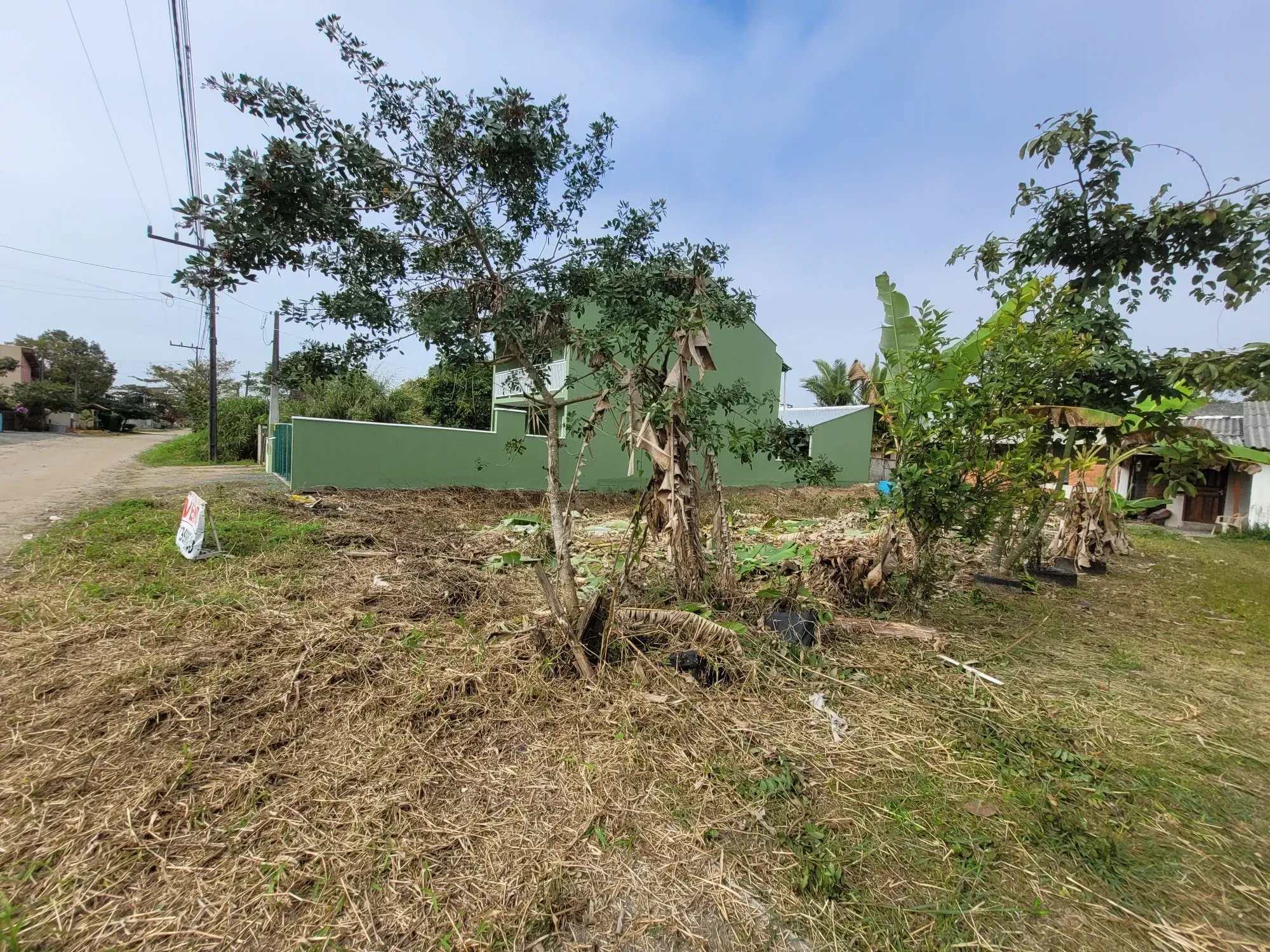 Foto do imóvel: Terreno à Venda, 360 m² em Barra do Saí - Itapoá