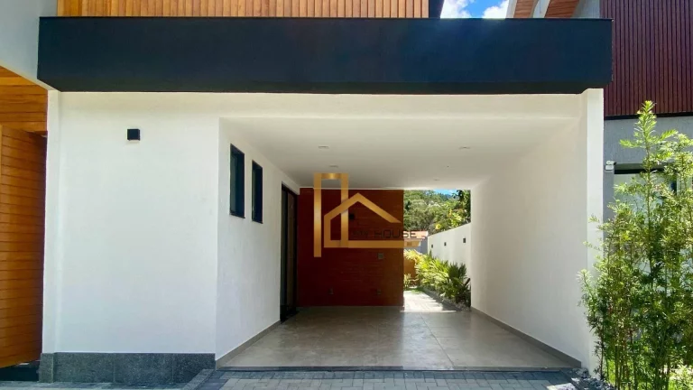 Imagem Casa com 4 Quartos, Nova e em Condomínio Clube a 15 Minutos do Centro de Teresópolis-RJ