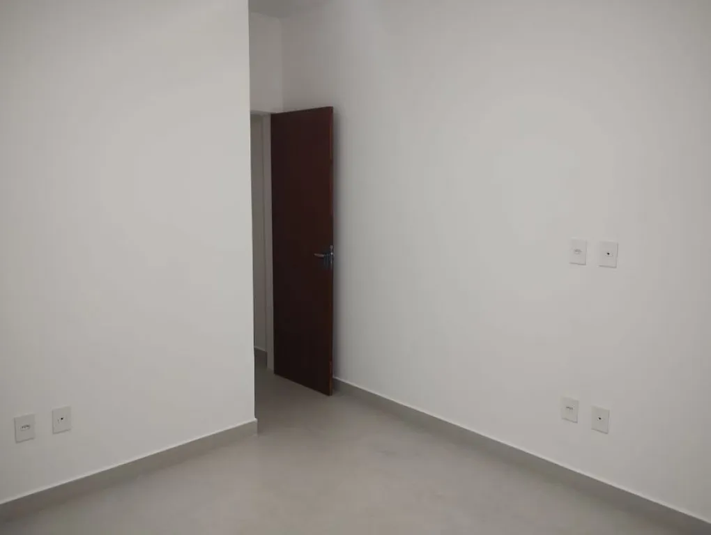 Imagem CASA COM 75,00 m² - REAL - PRAIA GRANDE SP