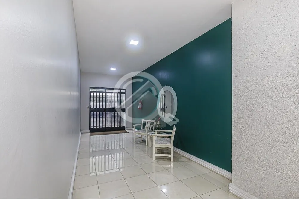 Imagem Apartamento à venda no coração do prestigiado bairro de Moinhos de Vento, em Porto Alegre, Rio Gr...
