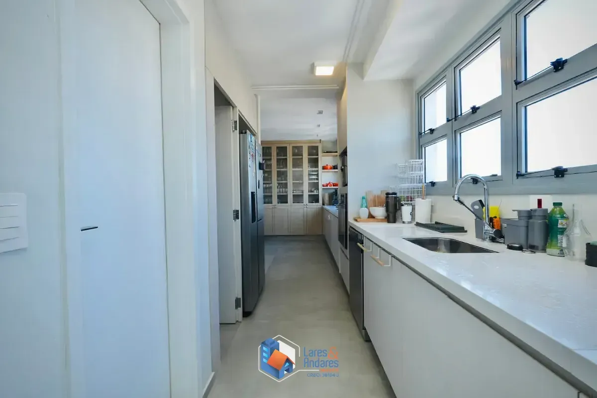 Imagem Apartamento para venda em Perdizes com 3 quartos, sendo 1 suíte, 197m²