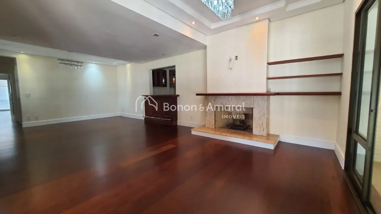 Imagem Casa à venda em Condomínio no Bairro Gramado - Campinas -SP