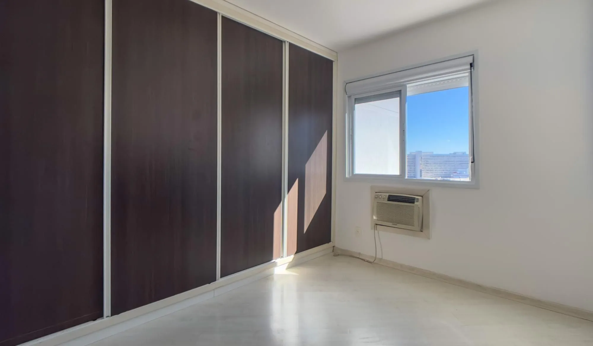 Imagem Apartamento 1 Dormitório com Vaga e Infraestrutura Completa no Rio Branco em Porto Alegre.