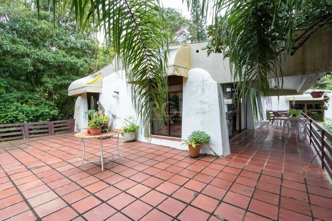 Imagem Casa para Venda - 600m², 3 dormitórios, sendo 1 suites, 8 vagas - Vila Assunção