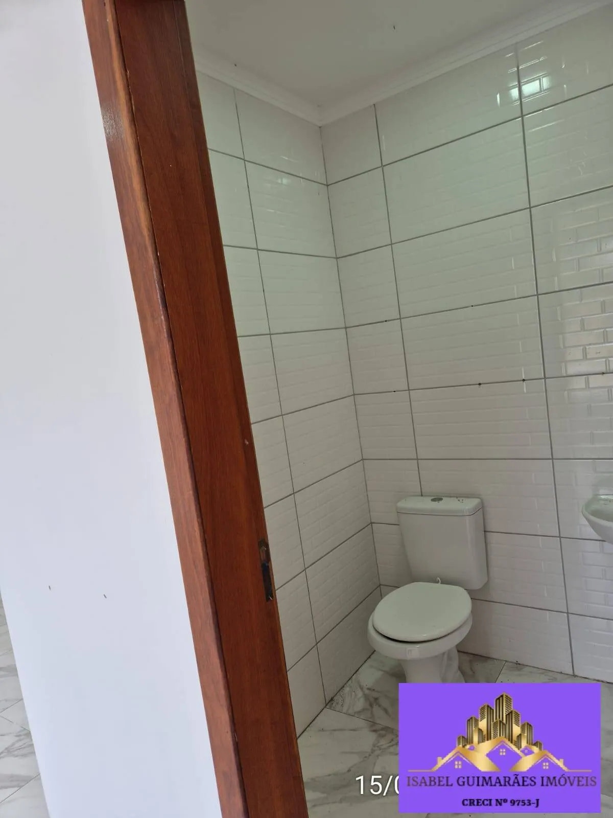 Imagem Alugo Sala Comercial Próxima da Avenida Principal, no Gravatá de Navegantes