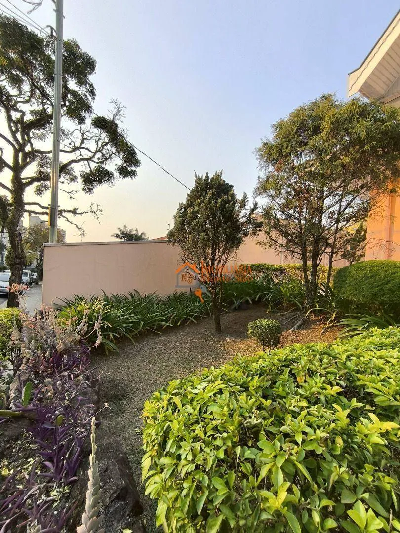 Imagem Sobrado com 3 dormitórios à venda, 450 m² por R$ 2.800.000,00 - Jardim Maia - Guarulhos/SP